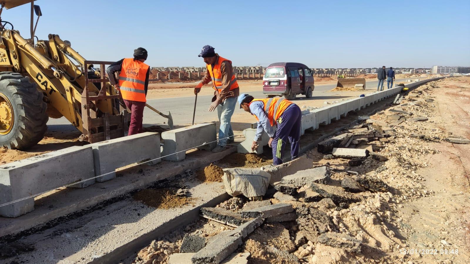 أعمال استكمال تنفيذ أعمال الموقع العام لطريق 32
