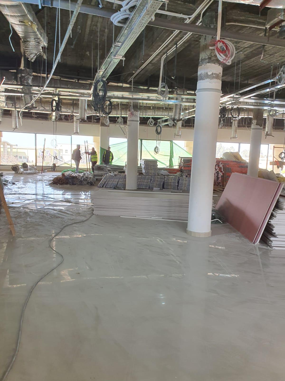 إنشاء المبنى الادارى بمجمع النسور للقوات الجوية